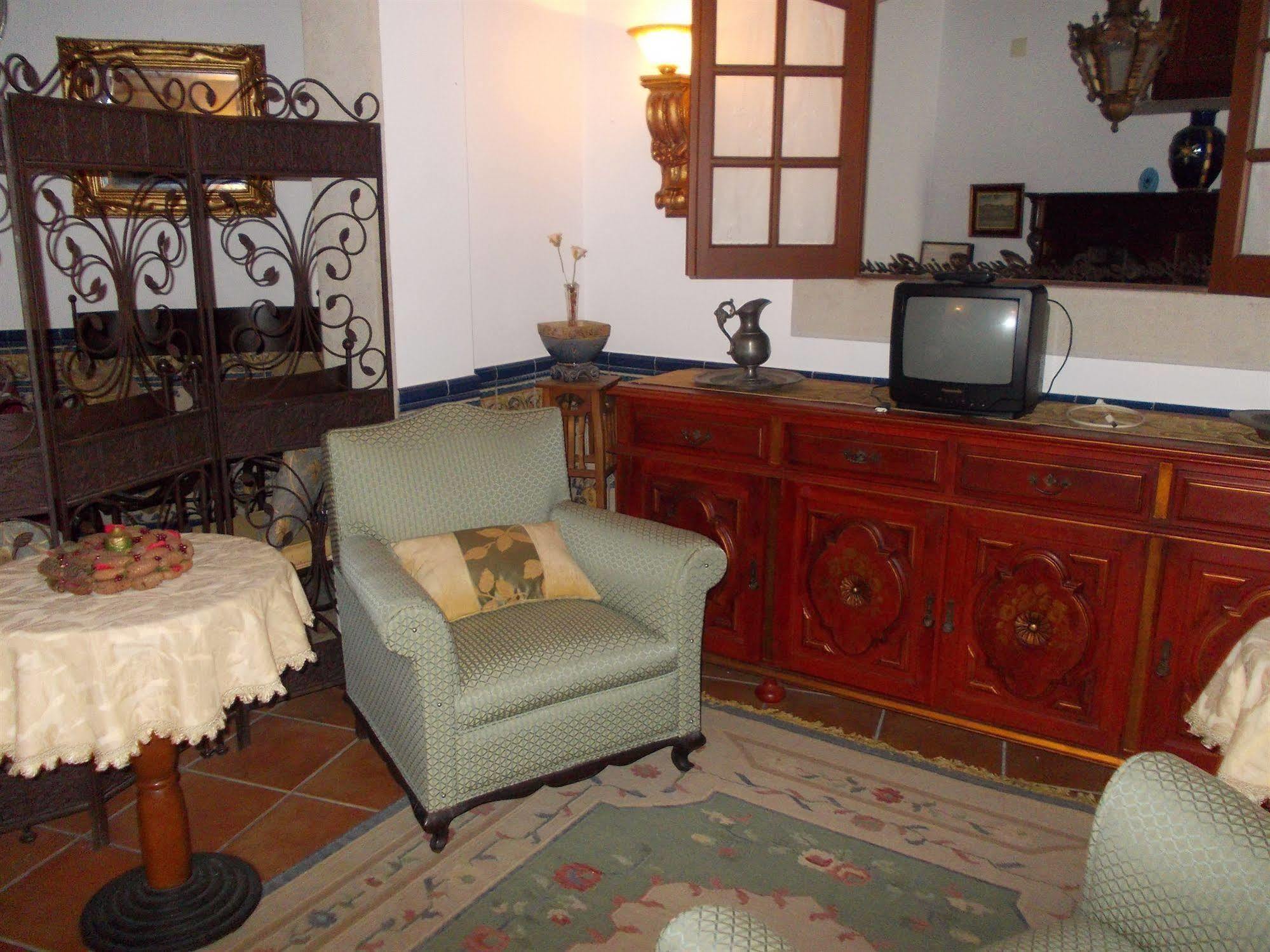 Casa De S. Thiago De Obidos Hotel Luaran gambar